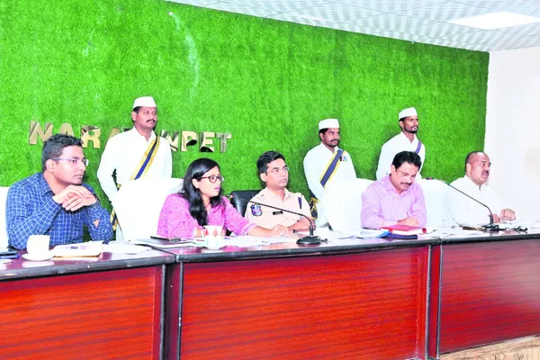 పండుగలు ప్రశాంతంగా జరుపుకోవాలి 