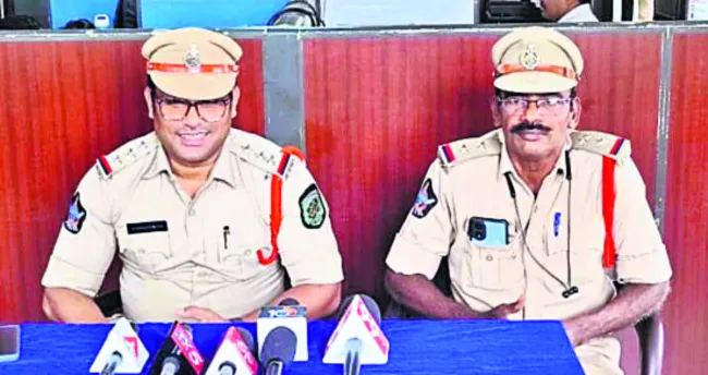 చోరీకి పాల్పడ్డ మహిళ అరెస్ట్