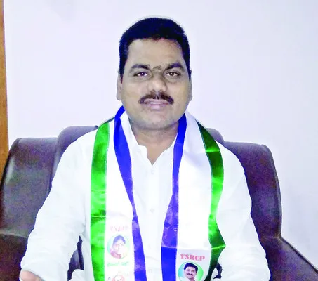 బ్లాక్‌ మార్కెట్‌లో ఎరువులు 