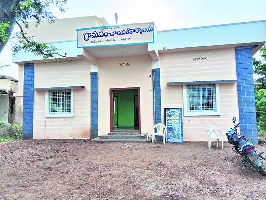 గ్రామాల్లో ‘పనుల జాతర’