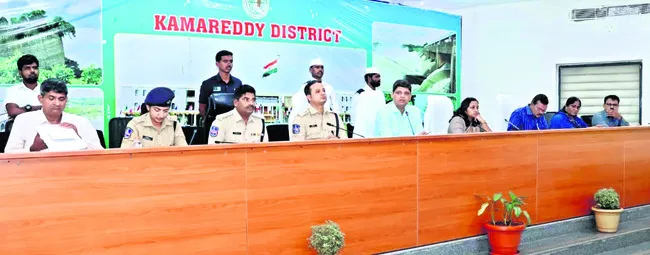సమన్వయంతో పనిచేయాలి