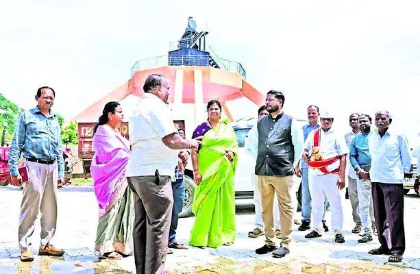 ఆహ్లాదకరంగా స్మృతివనం