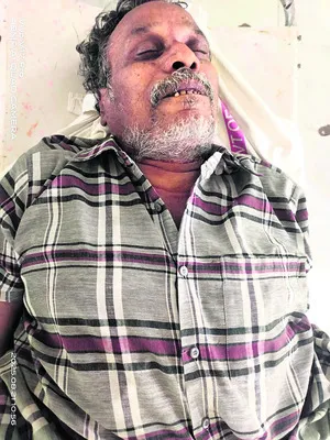 రాజంపేటలో రెండు బార్లకు నోటిఫికేషన్