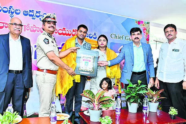 దేశ రక్షణలో తెలుగు బిడ్డ సాహసం