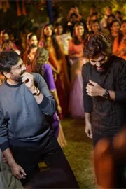 Chiranjeevi 70th Birthday: Allu Arjun Special Wishes to Megastar16