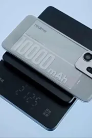 New Realme Smartphone With Massive 10000mAh Battery 320W Fast Charging To Launch On Aug 279