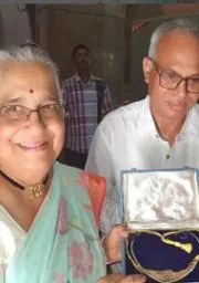 Sudhamurthy shared iconic artefacts excavated from Lothal 1