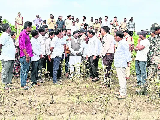 కమీషన్ల కోసమే కాళేశ్వరం ప్రాజెక్టు