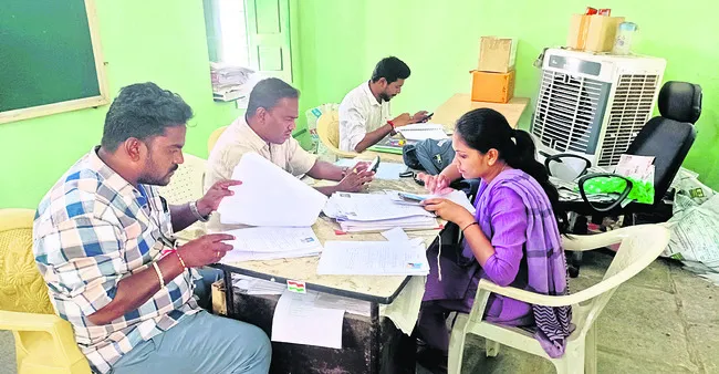 రాయితీపై యంత్రం.. సాగుకు ఊతం