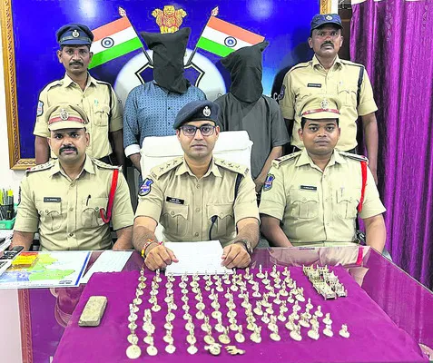 దర్గా ఆభరణాలు చోరీ