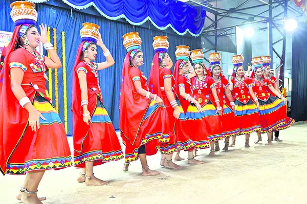 జానపద విజ్ఞానాన్ని కాపాడుకోవాలి