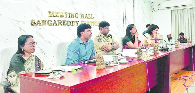 సమన్వయంతో పని చేయాలి