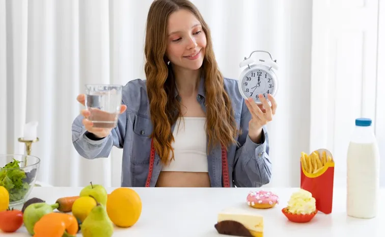 Intermittent fasting (IF) for women crucial to follow chek deets inside 1