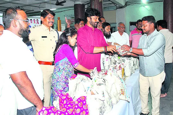 గతం కన్నా ఘనంగా గణపతి ఉత్సవాలు