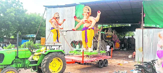 గణనాథుని కొలువు..‘కోరుట్ల’