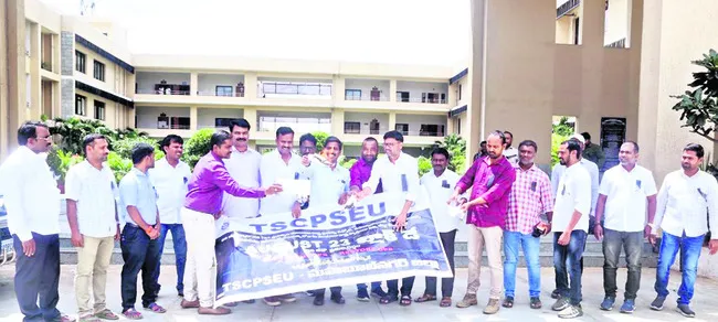 సీపీఎస్ రద్దు కోసం ఉద్యమం ఉధృతం