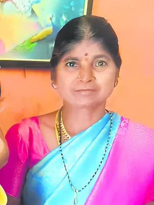 కూతురి మృతి తట్టుకోలేక తండ్రి..
