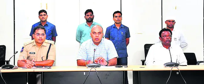 మత్తుపదార్థాలను కట్టడి చేయాలి