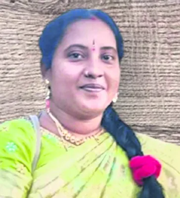 ఒకే డీఎస్సీలో మూడు పోస్టులు 