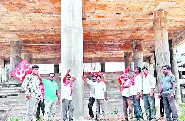వైద్య కళాశాలను ప్రారంభించాలి