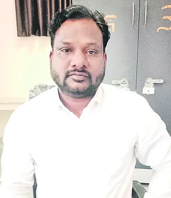 సృష్టిలో మనిషికి మనిషే తోడు. సేవాభావంలోను సాయపడటంలోనే మ