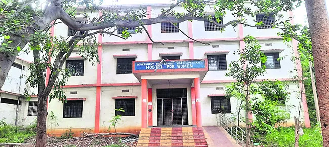 పాలిట
