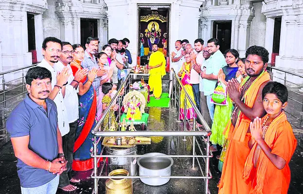 విద్యాసంస్థల్లో ర్యాగింగ్ చేస్తే చర్యలు