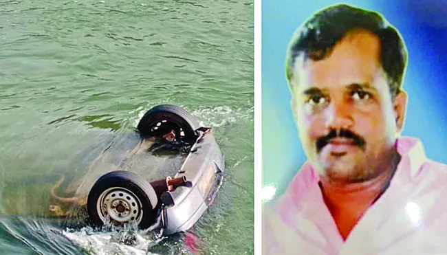 కాలువలోకి కారు పల్టీ!