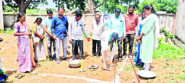 గ్రామాల్లో ‘పనుల జాతర’