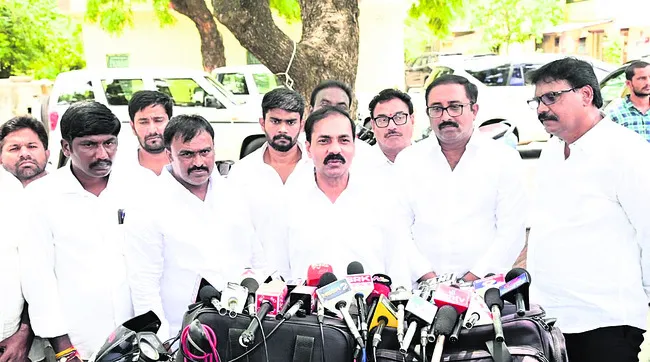 విచారణాధికారి ఎదుట కాకాణి హాజరు