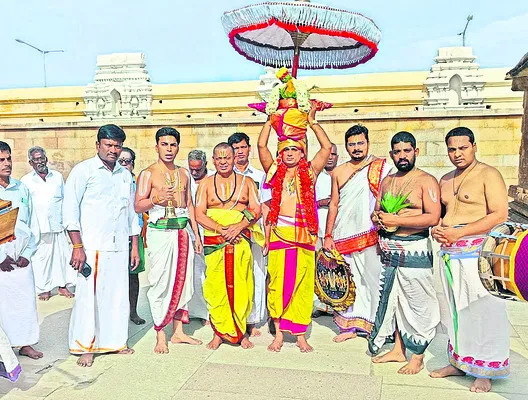 ఒంటిమిట్టలో శాస్త్రోక్తంగా పవిత్ర ప్రతిష్ట