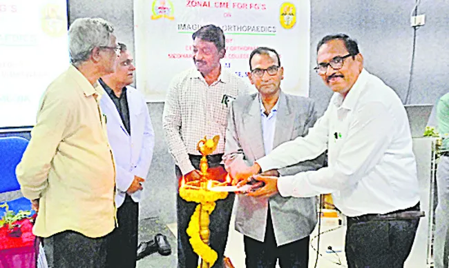 5న ఏకపాత్రాభినయ పోటీలు