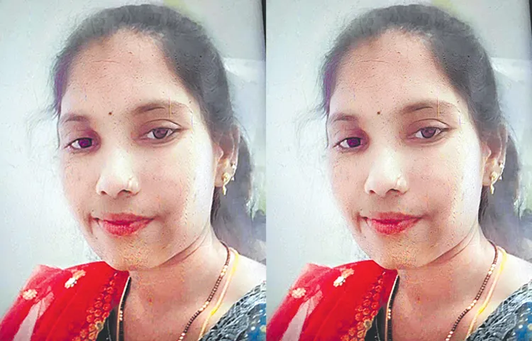 పొడిచి చంపి.. పెట్రోల్‌ పోసి తగలబెట్టి