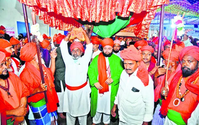 ఘనంగా గంధోత్సవం