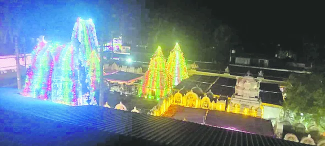 ఆదినా