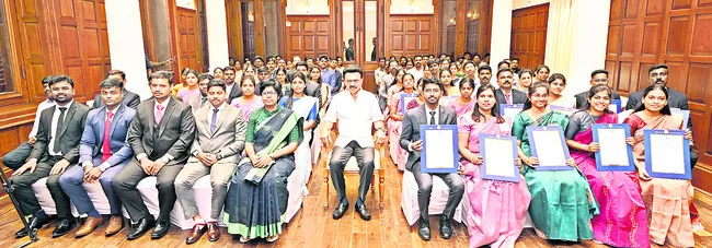 యువ ప్రతిభకు ప్రోత్సాహం