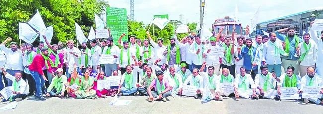అసెంబ్లీని ముట్టడిస్తాం