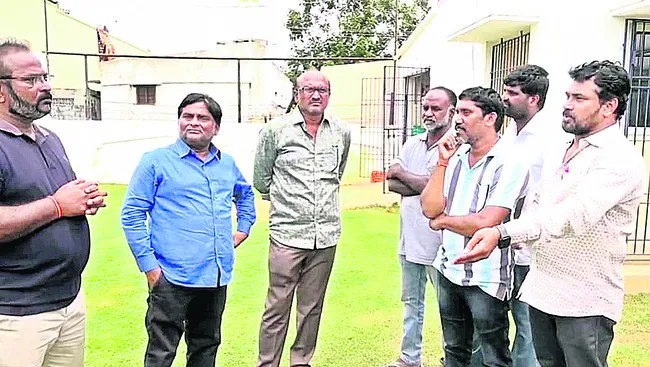 క్రికెట్ అసోసియేషన్లో కేటుగాళ్లు