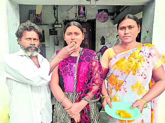 పేదింటి ‘ఆశాజ్యోతి’