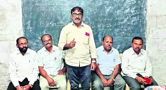 ఉద్యోగ, ఉపాధ్యాయుల పట్ల నిర్లక్ష్యం తగదు