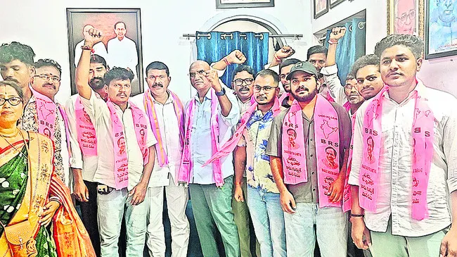 ‘బీజేపీ, కాంగ్రెస్ పార్టీలే కారణం’