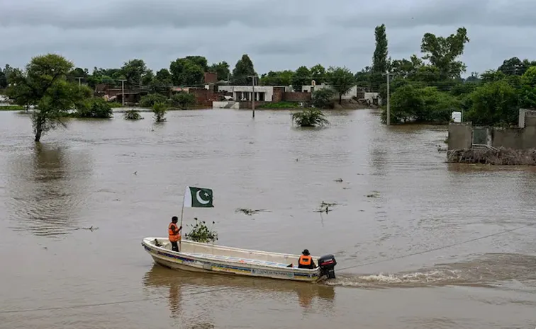 Indias Goodwill Gesture to Pakistan Flood Alert