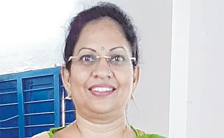 Sridevi named National Best Teacher