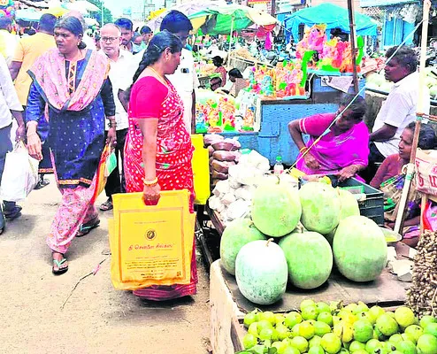 డ్రోన్ కెమెరాలతో పండుగ బందోబస్తు