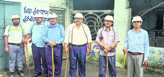 ఉత్పత్తి వ్యయం తగ్గించాలి