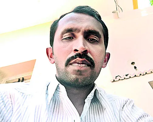 చేనేత కార్మికుడి బలవన్మరణం