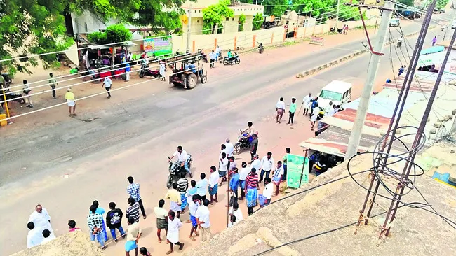 టీడీపీలో భగ్గుమన్న వర్గ విభేదాలు