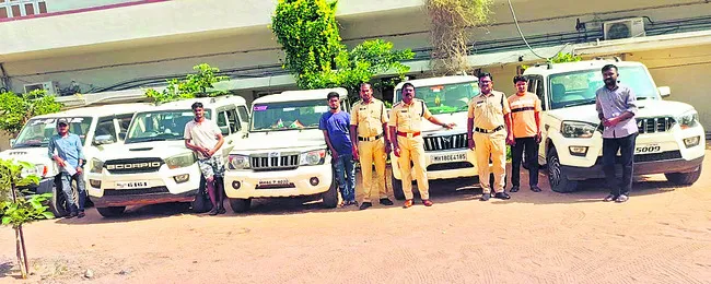 అడిగే