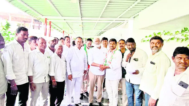 స్థానిక ఎన్నికల్లో సత్తాచాటాలి