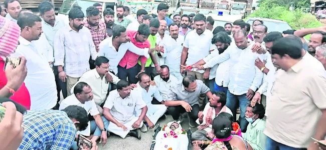 ఇది రైతు వ్యతిరేక ప్రభుత్వం
